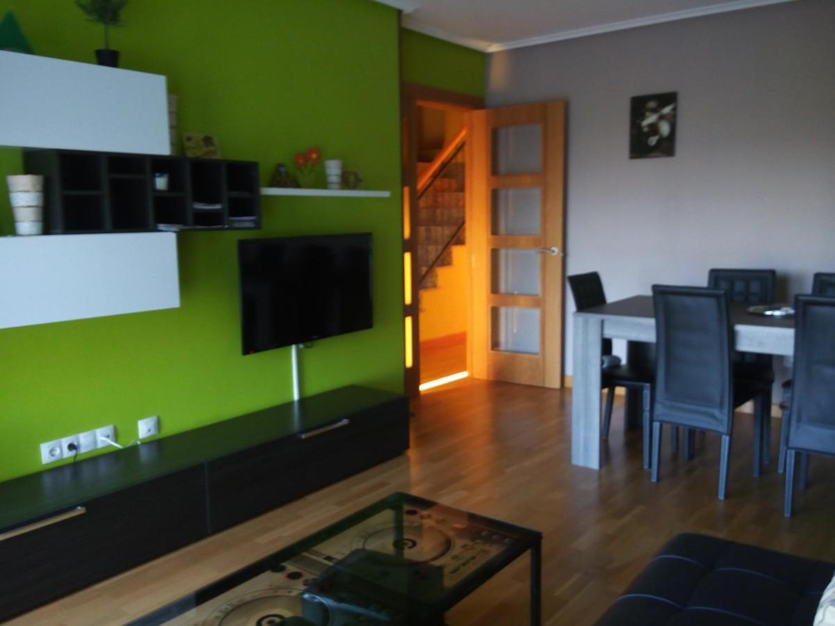 Apartamento Golf Buenas Vistas Cirueña المظهر الخارجي الصورة