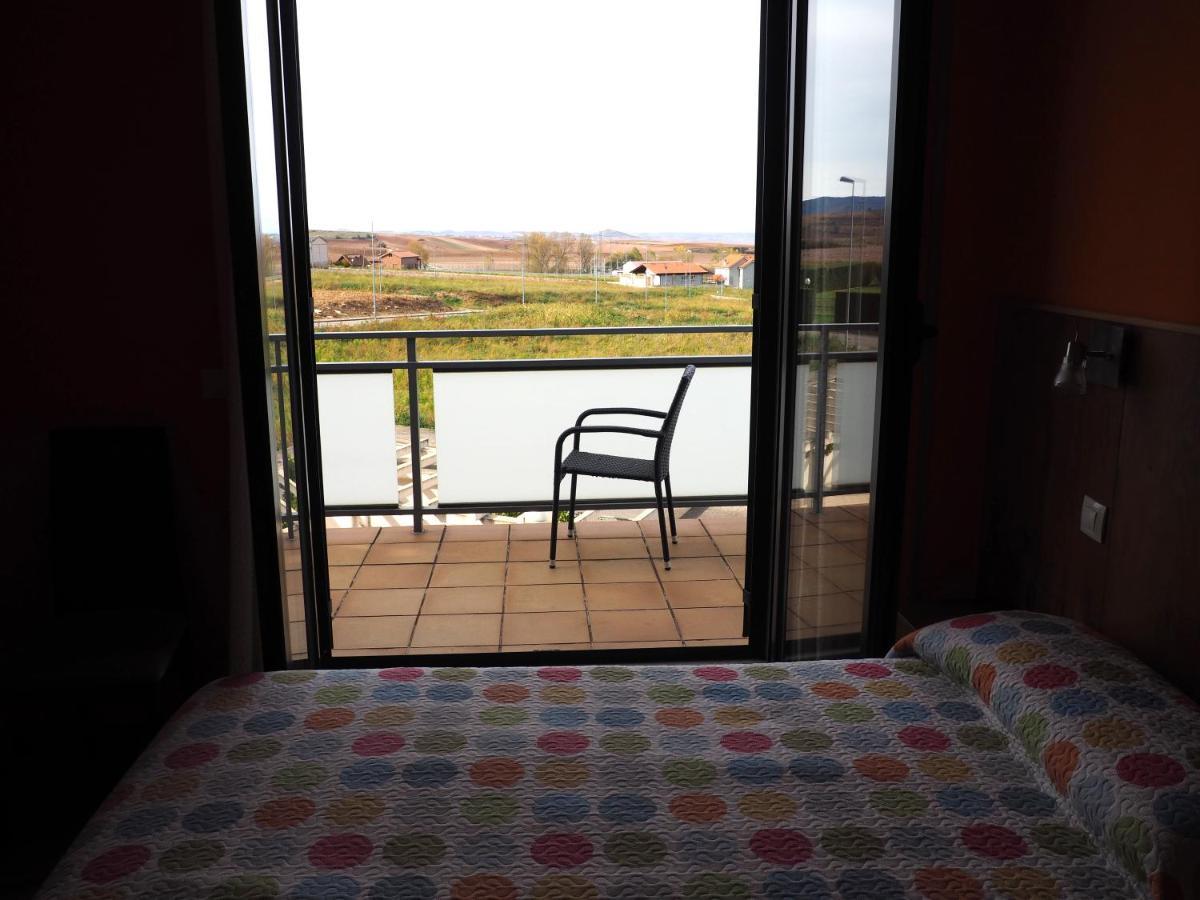 Apartamento Golf Buenas Vistas Cirueña المظهر الخارجي الصورة