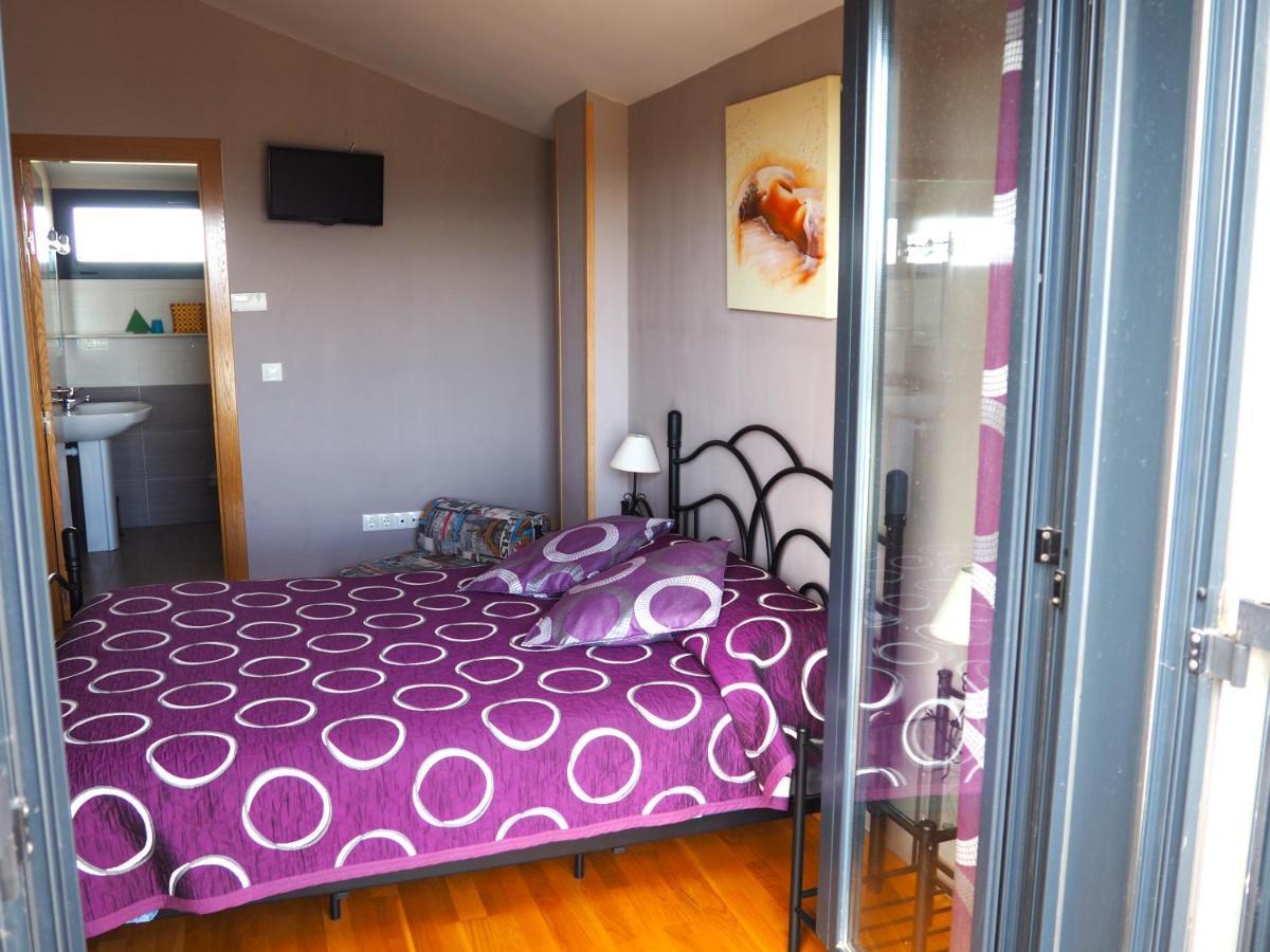 Apartamento Golf Buenas Vistas Cirueña المظهر الخارجي الصورة